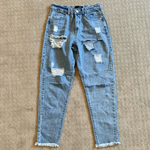 Missguided Riot Ripped Mom Jeans - Picture 10 of 12